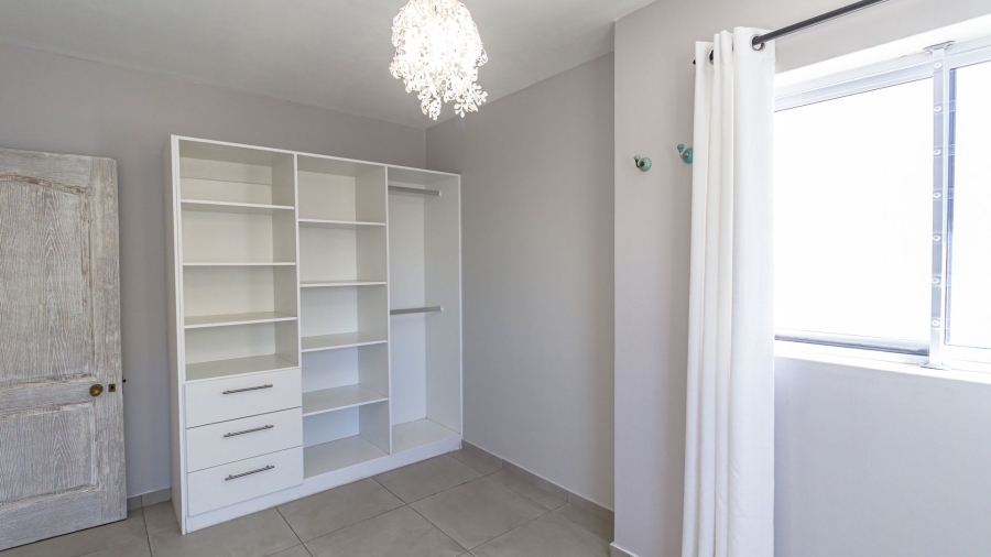 3 Bedroom Property for Sale in Lampiesbaai Western Cape